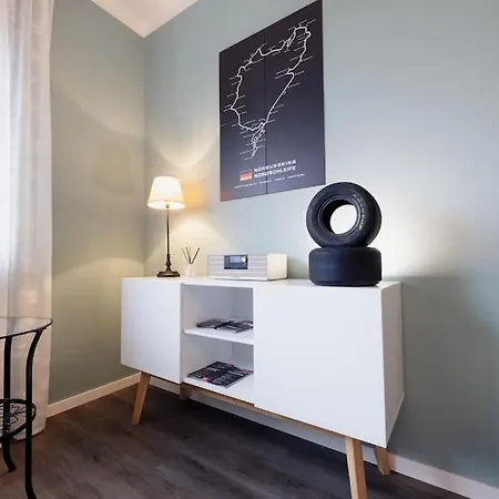 Racing-apartment Apartament Herresbach